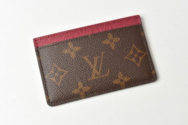 210328 42 lv 2 Louis Vuitton Porto Carte Card Case Monogram Fuchsia