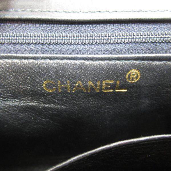 2104102243810 11 Chanel Matelasse Shoulder Bag Lambskin Black