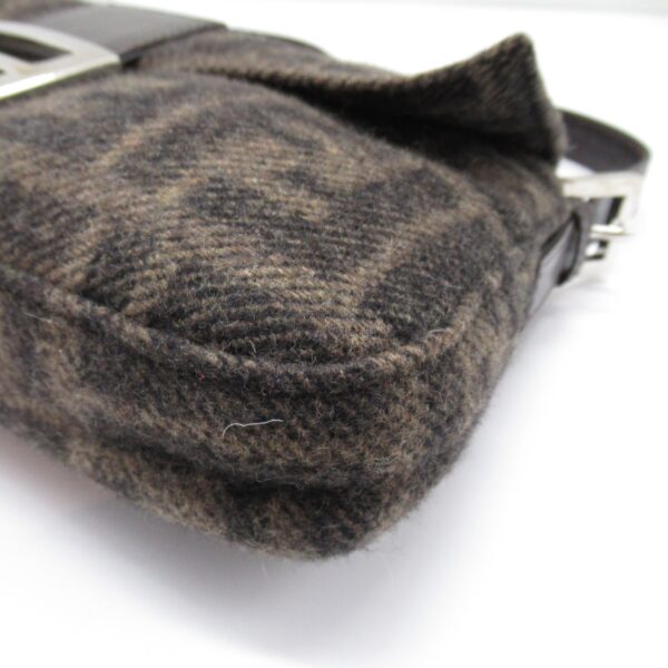 2104102250399 7 Fendi Mamma Bucket Wool Shoulder Bag Brown