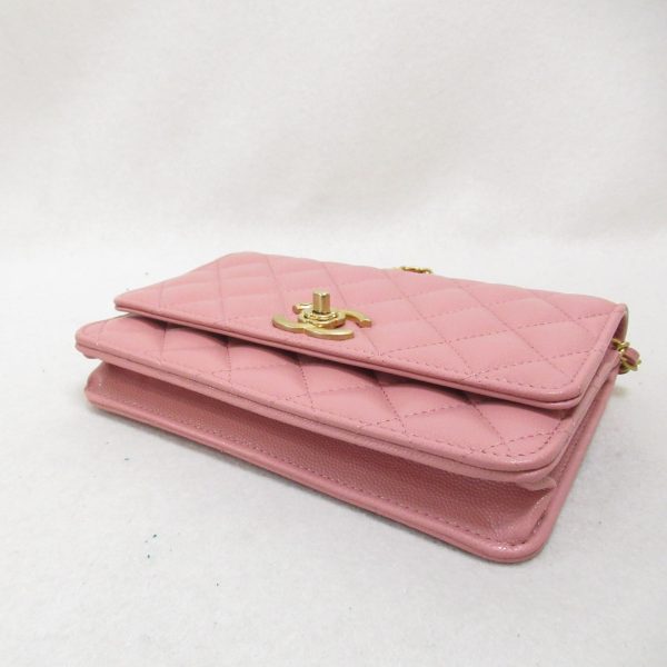 2104102255806 5 Chanel Chain Wallet Shoulder Bag Caviar Skin Pink