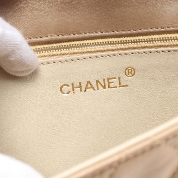 2104102297448 4 Chanel Matelasse Lambskin Shoulder Bag Beige