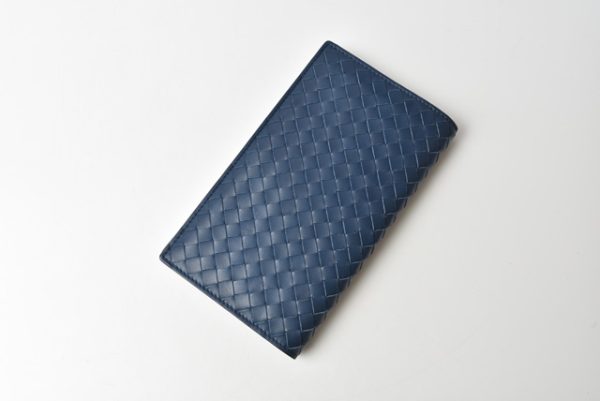 210427 14 bv 3 Bottega Veneta Long Wallet Intrecciato Blue