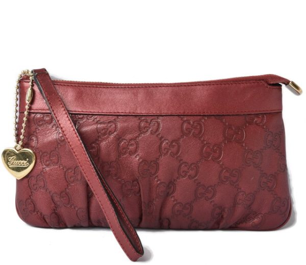 210616 172 07 g 1 Gucci Accessory Pouch Guccisima Cherry