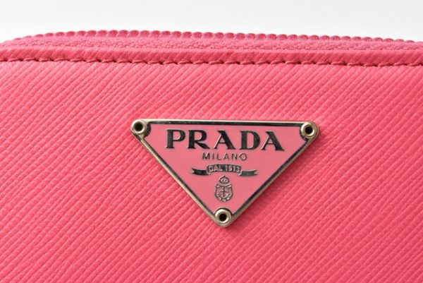 210625 to 02 p 4 Prada Folding Wallet Saffiano Begonia