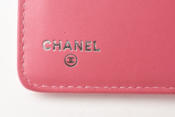 210625 to 28 ch 8 CHANEL 2 FWallet Quilted Stitch Rose