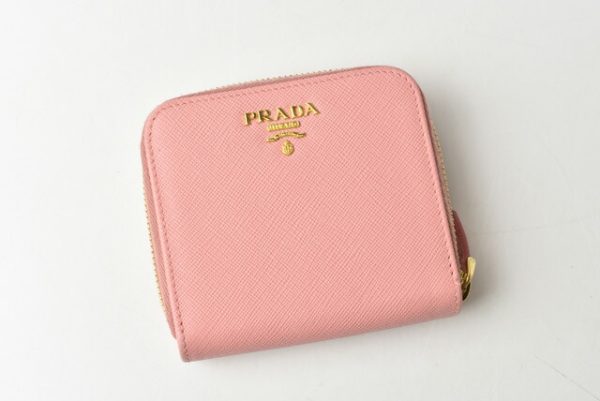 210625 to 3 p 2 Prada Folding Wallet Saffiano Petalo