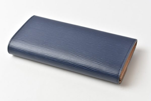 210625 to 37 lv 2 Louis Vuitton Long Wallet Portefeuille Emily Epi Andigo Blue Dune