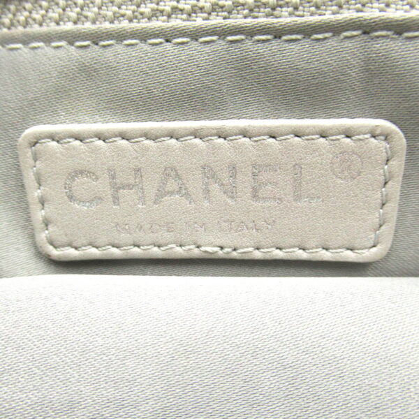 2106800534146 7 Chanel Ultra Stitch Lambskin Chain Shoulder Bag Champagne