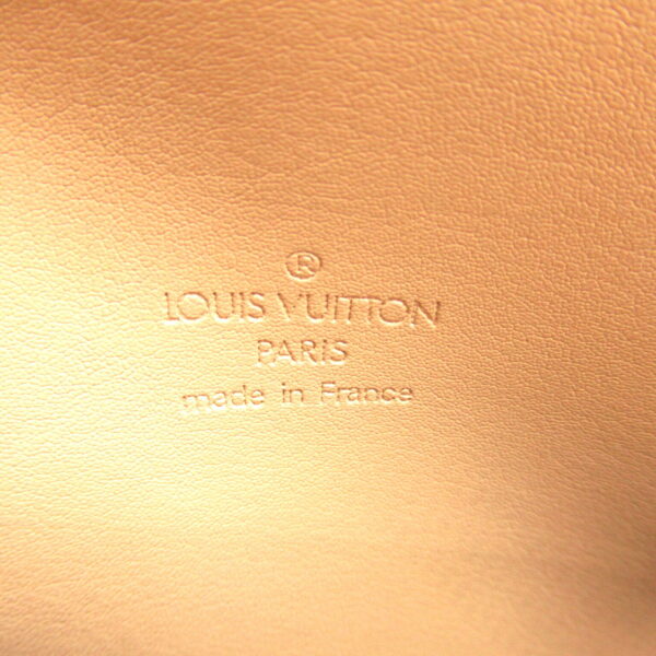 2106800545616 6 Louis Vuitton Bedford Handbag Patent Vernis Beige