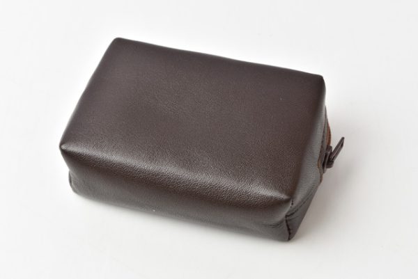 210715 to 15 lo 2 Loewe Coin Case Anagram Brown