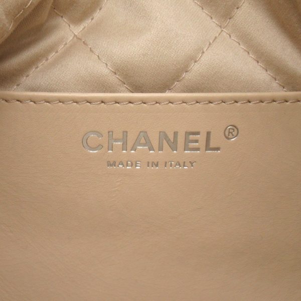 2107600997889 3 Chanel Chanel22 Chain Shoulder Bag Calf White