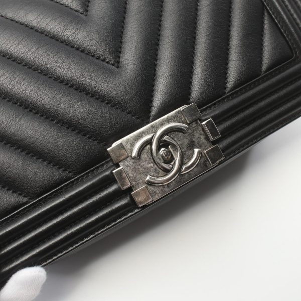 2107601006887 7 Chanel Boy V Stitch Shoulder Bag Black