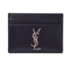 210913 621 3 ysl 1 Burberry Spring Summer Blue