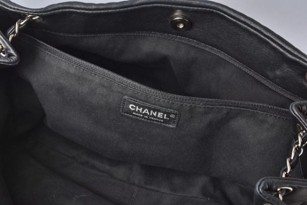 211109 796 11 ch 12 CHANEL Shoulder Bag Lambskin Black