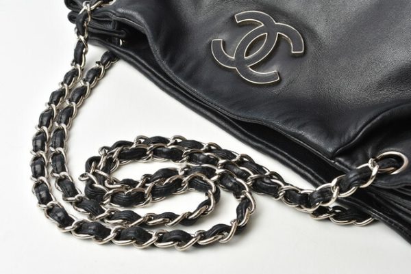 211109 796 11 ch 6 CHANEL Shoulder Bag Lambskin Black