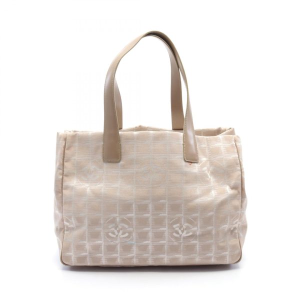 2118400133131 1 Chanel Line MM Tote Bag Beige