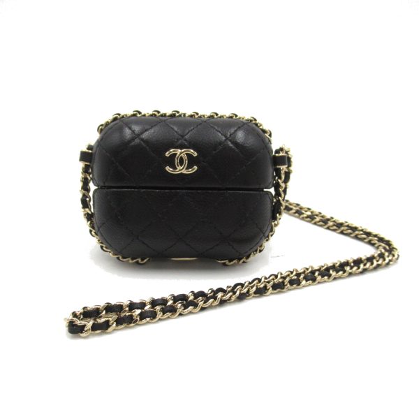 2118800107527 1 Chanel Airpods Case Shoulder Bag Black