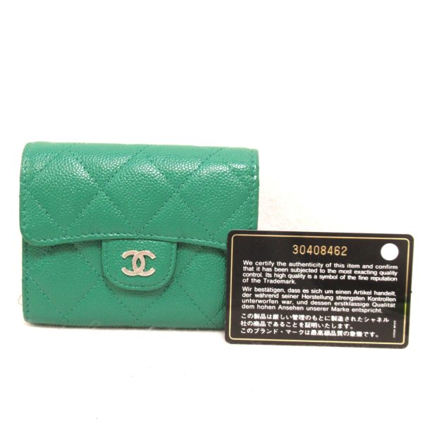 2119900004419 3 Chanel Chain Wallet Caviar Skin Green