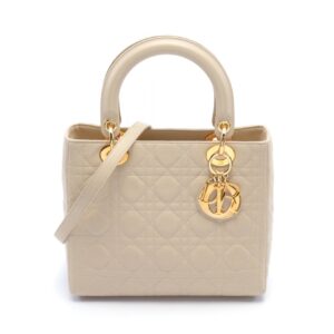 2120100004406 1 Louis Vuitton Noe Bucket Bag Monogram