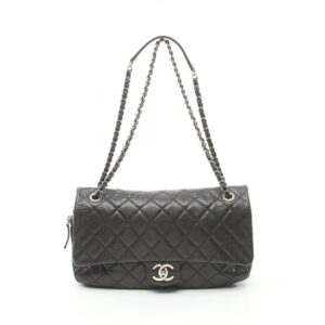 2120700055518 1 Chanel Matelasse Handbag Black