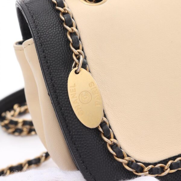 2120700136347 5 Chanel Cocomark Caviar Skin Shoulder Bag Beige Black