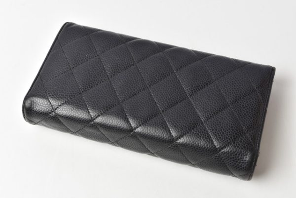 220314 805 1 ch 2 Chanel Long Wallet Caviar Skin Black