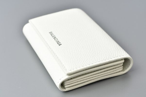 2209 779 28 ba 8 Balenciaga Ville Accordion Card Holder Coin Case White