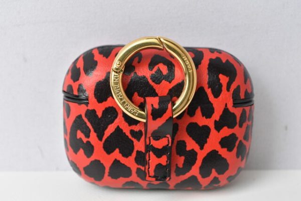 2212 232 4 ysl 3 Saint Laurent Paris AirPods Case Leopard Red