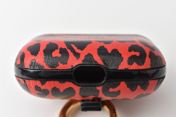 2212 232 4 ysl 6 Saint Laurent Paris AirPods Case Leopard Red