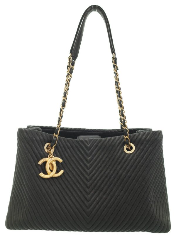 2220586400010 Chanel V Stitch Chain Tote Bag