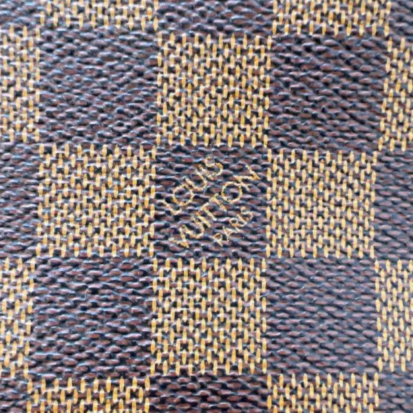 2300037468155 9 LOUIS VUITTON Sariasso Brown Damier Handbag