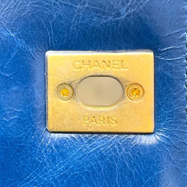 2300037752391 16 CHANEL Coco Handle 29 V Stitch Blue Calf Lizard Handbag