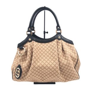 2300037856532 1 Louis Vuitton Monogram Batignolle Tote Bag