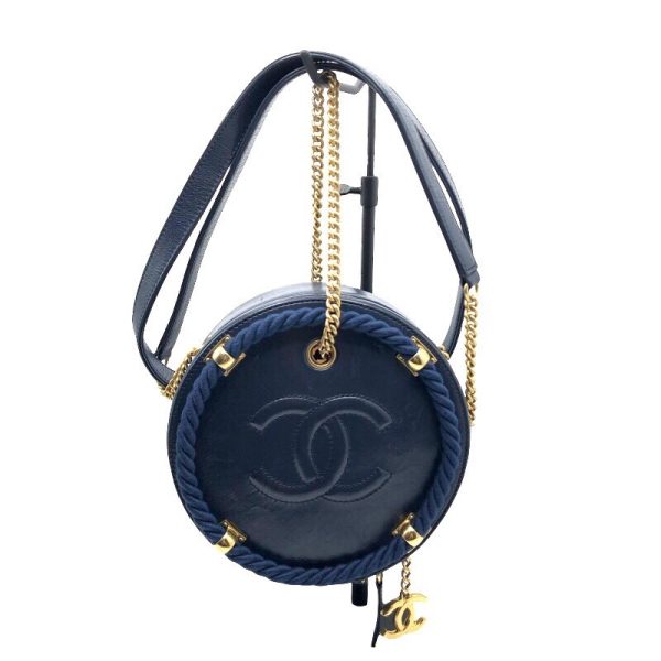 2300038135438 6 CHANEL Round Chain Shoulder Bag Calfskin Shoulder Bag