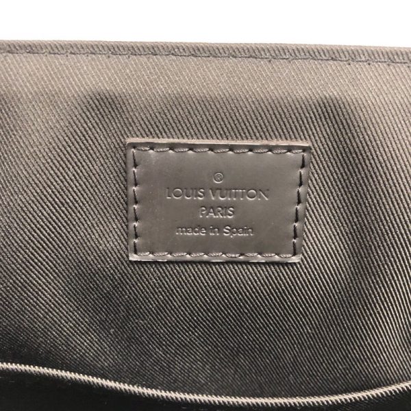 2300038310781 5 LOUIS VUITTON District PM Ebene Shoulder Bag