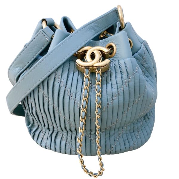 2300038399267 1 CHANEL drawstring shoulder bag blue calf shoulder bag