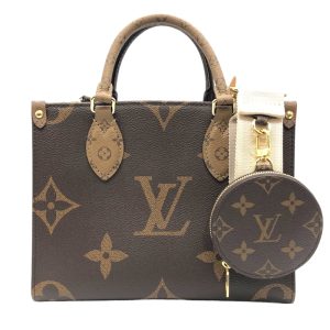 2300038812810 14 Louis Vuitton Body Bum Bag Noir