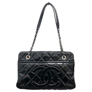 2300038825643 Chanel Classic Small Pouch Black