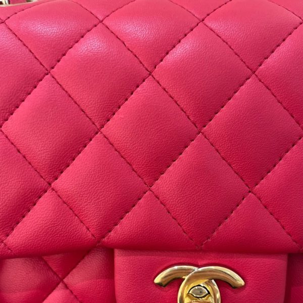 2300038825667 16 CHANEL Mini Matelasse 18 Pink Lambskin Shoulder Bag