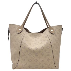 2300039330139 1 Chanel White Caviar Quilted Grand Shopping Tote