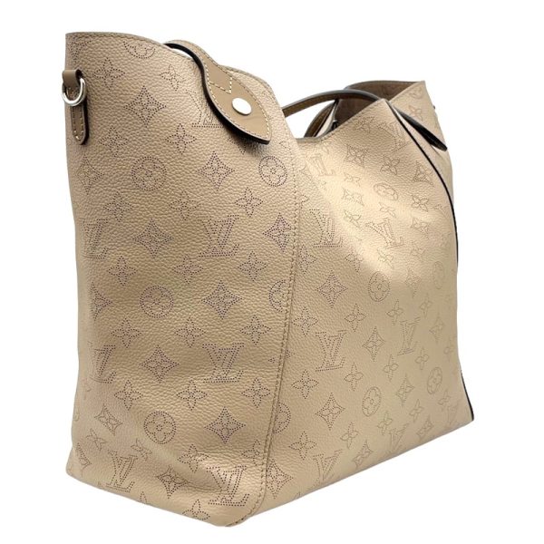 2300039330139 2 LOUIS VUITTON Hina MM Gale Monogram Mahina Tote Bag