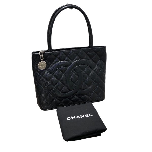 2300039739291 13 CHANEL Tote Black Metal Caviar Skin Tote Bag