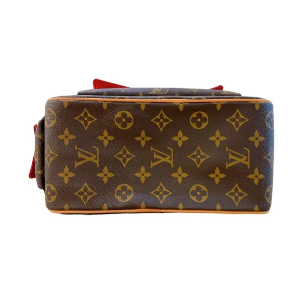 2300039761780 5 LOUIS VUITTON Eccentricity M51161 Monogram Handbag