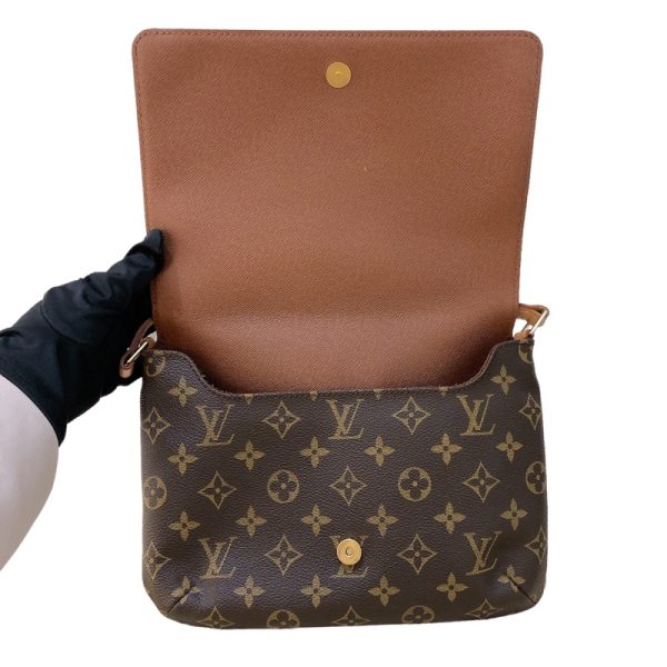 2300039761841 9 LOUIS VUITTON Musette Tango Short M51388 Shoulder Bag