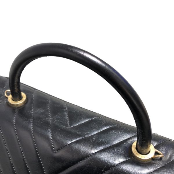 2300039777781 5 CHANEL Coco Handle 32 V Stitch Black Calfskin Shoulder Bag