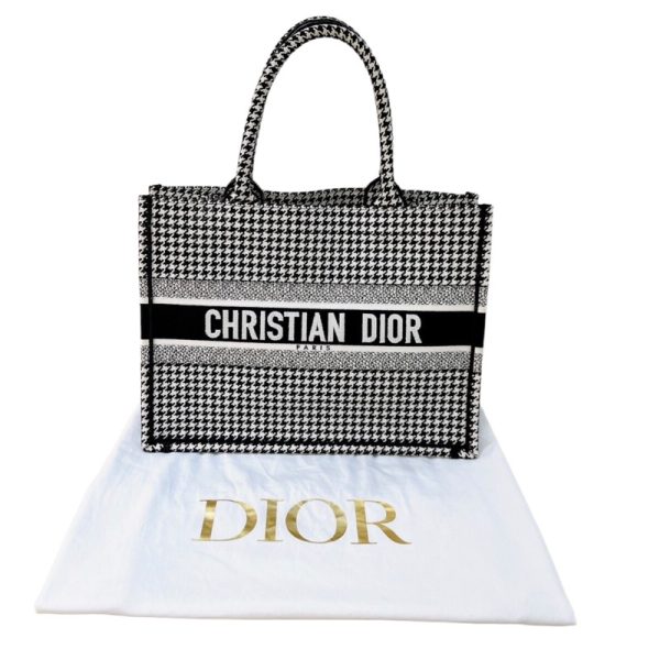 2300039798106 15 Christian Dior Book Tote Medium Black Tote Bag