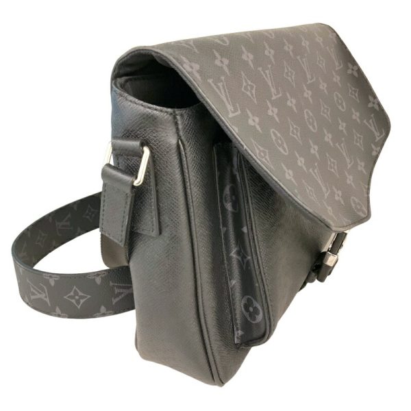 2300039816657 3 LOUIS VUITTON Flap Messenger Black Taigarama Shoulder Bag