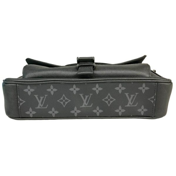 2300039816657 4 LOUIS VUITTON Flap Messenger Black Taigarama Shoulder Bag