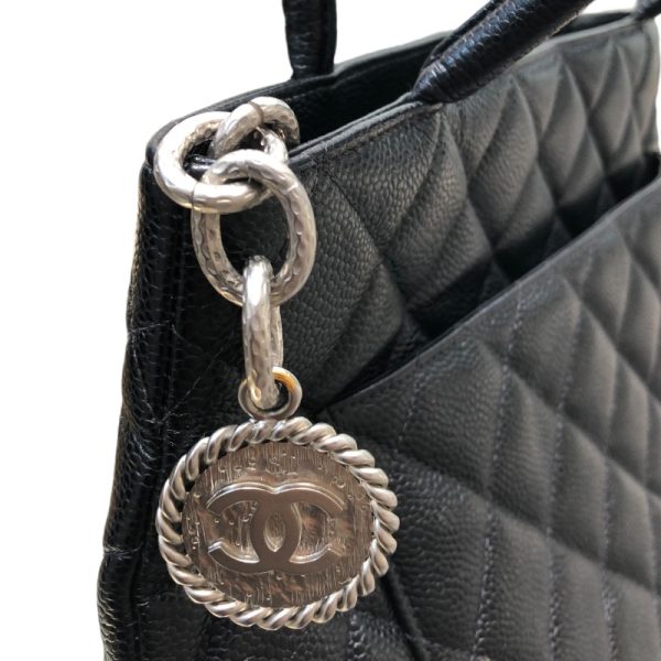 2300039821552 6 CHANEL tote black caviar skin SV handbag