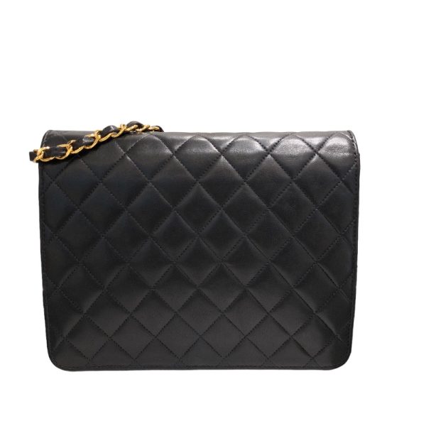 2300039828469 2 CHANEL Matelasse 22 Black Lamb Shoulder Bag